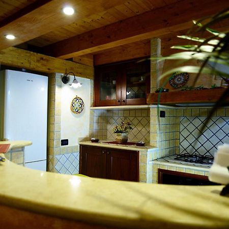 Alla Corte Dei Ventimiglia Montelepre Eksteriør bilde