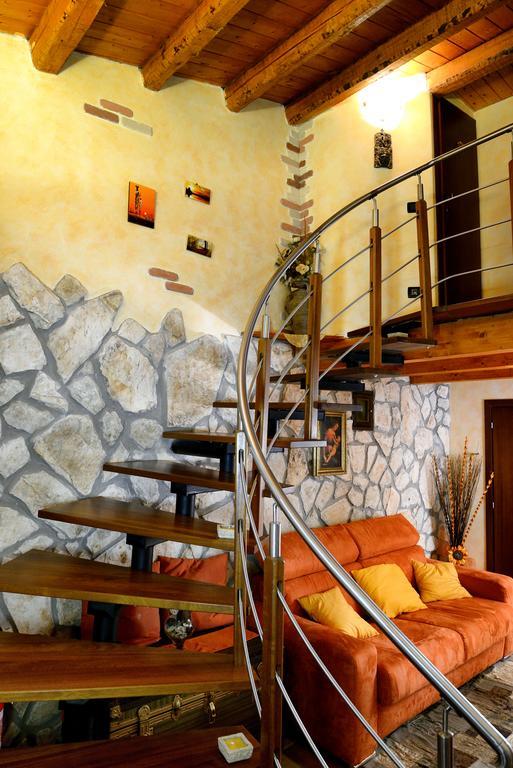 Alla Corte Dei Ventimiglia Montelepre Rom bilde